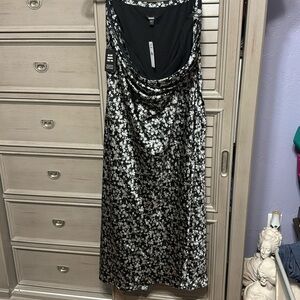 Express- floral dress- NWT